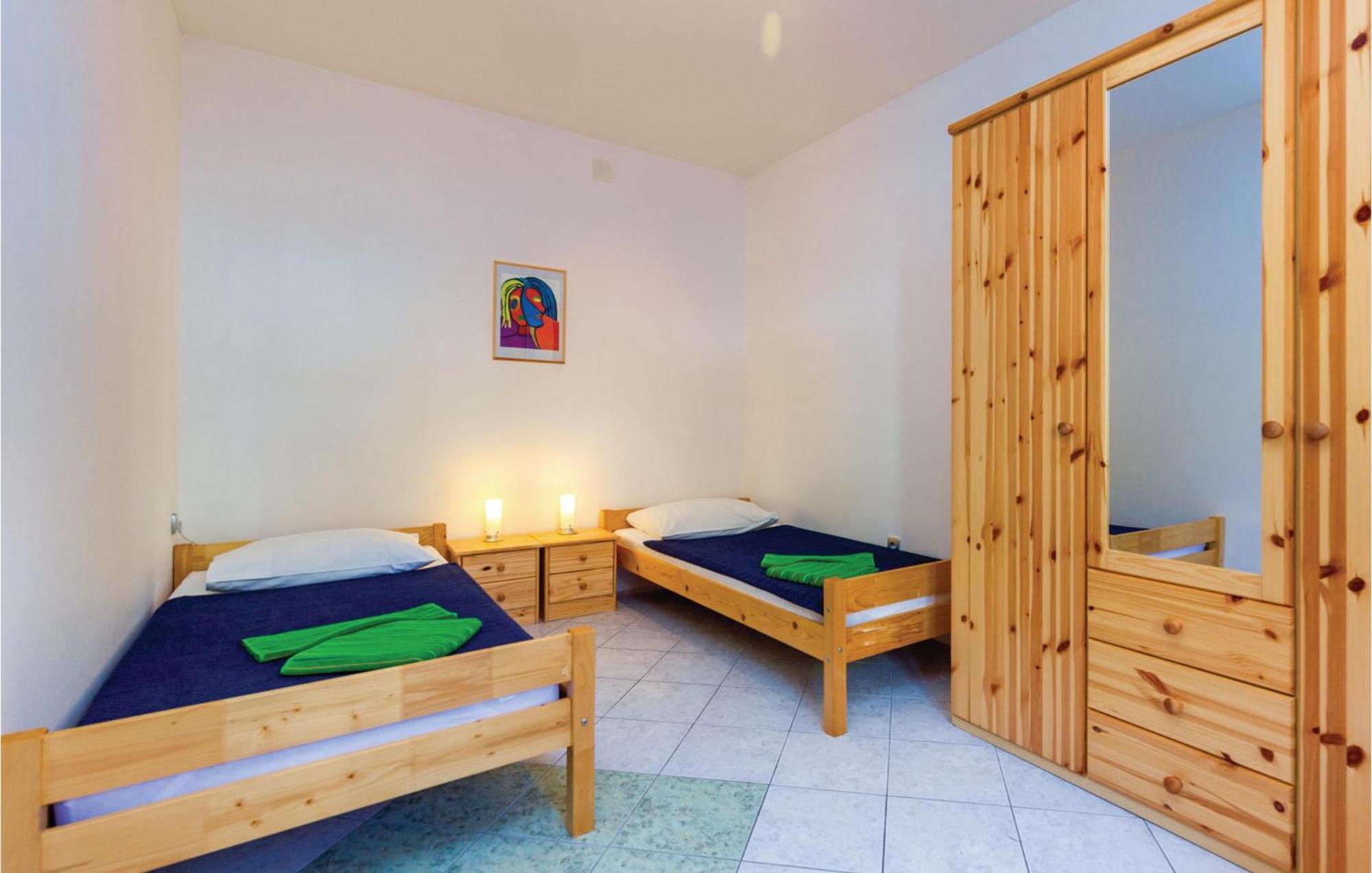 Beautiful Apartment In Crikvenica With Kitchen Buitenkant foto