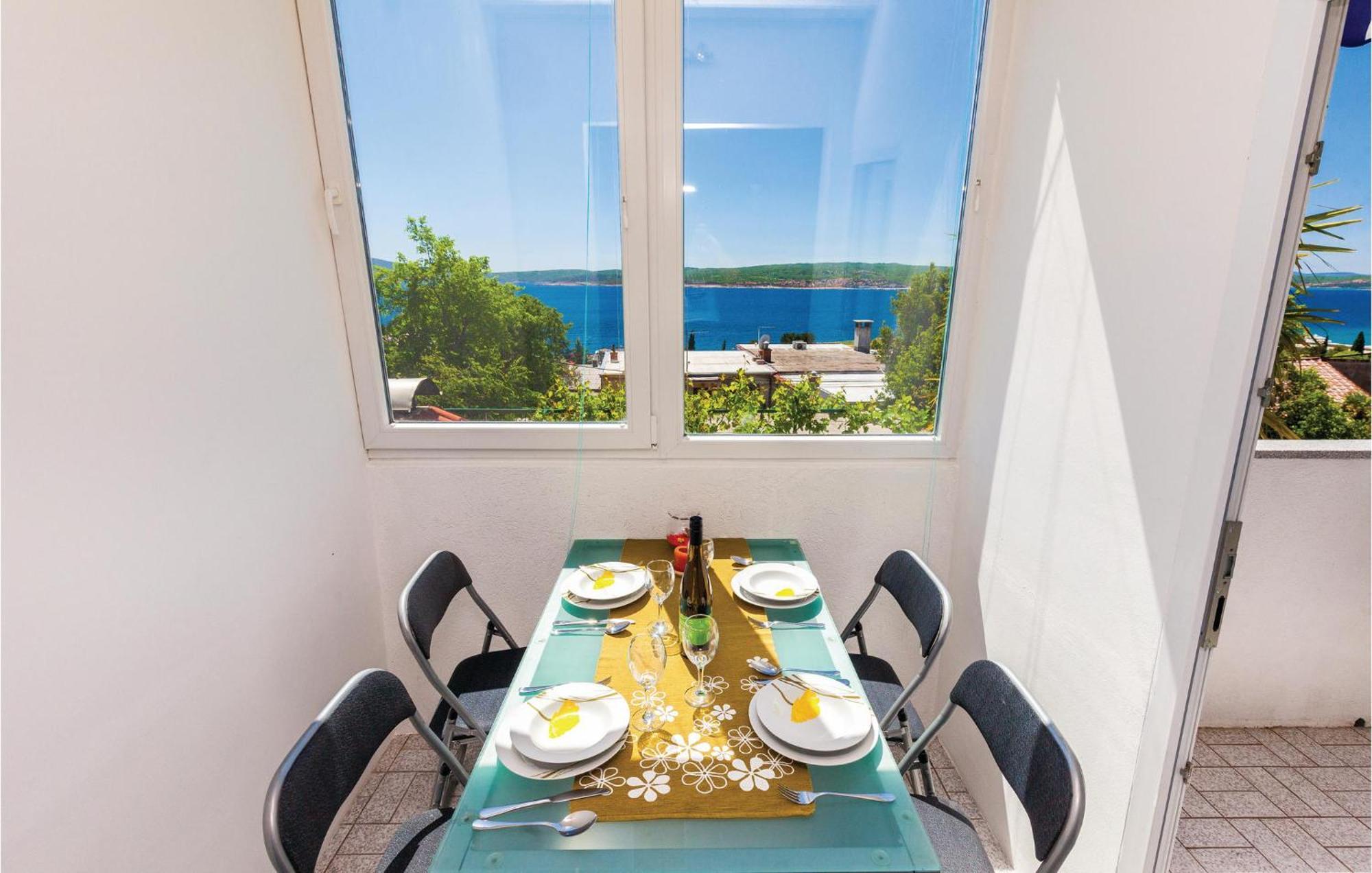 Beautiful Apartment In Crikvenica With Kitchen Buitenkant foto