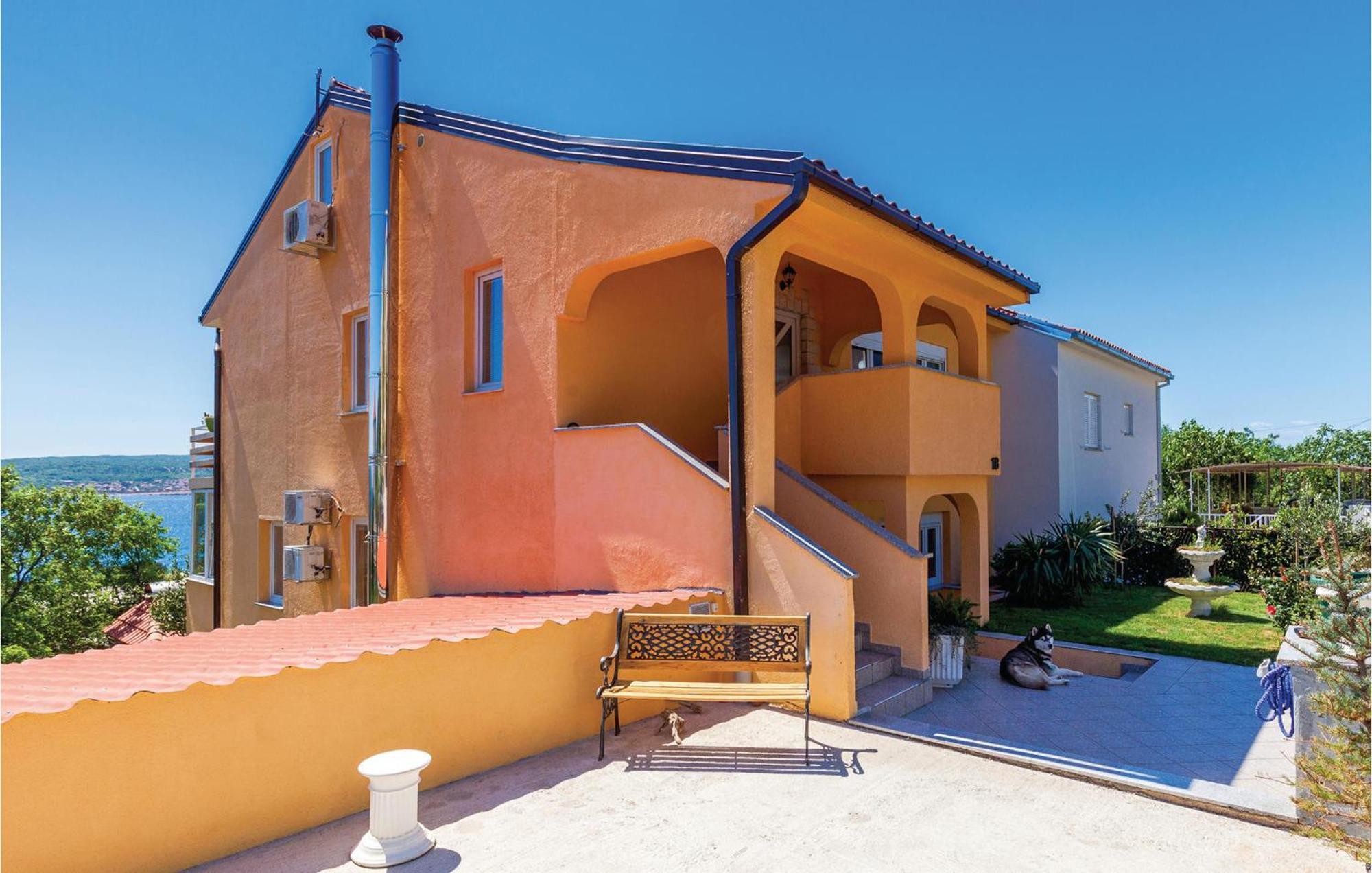 Beautiful Apartment In Crikvenica With Kitchen Buitenkant foto