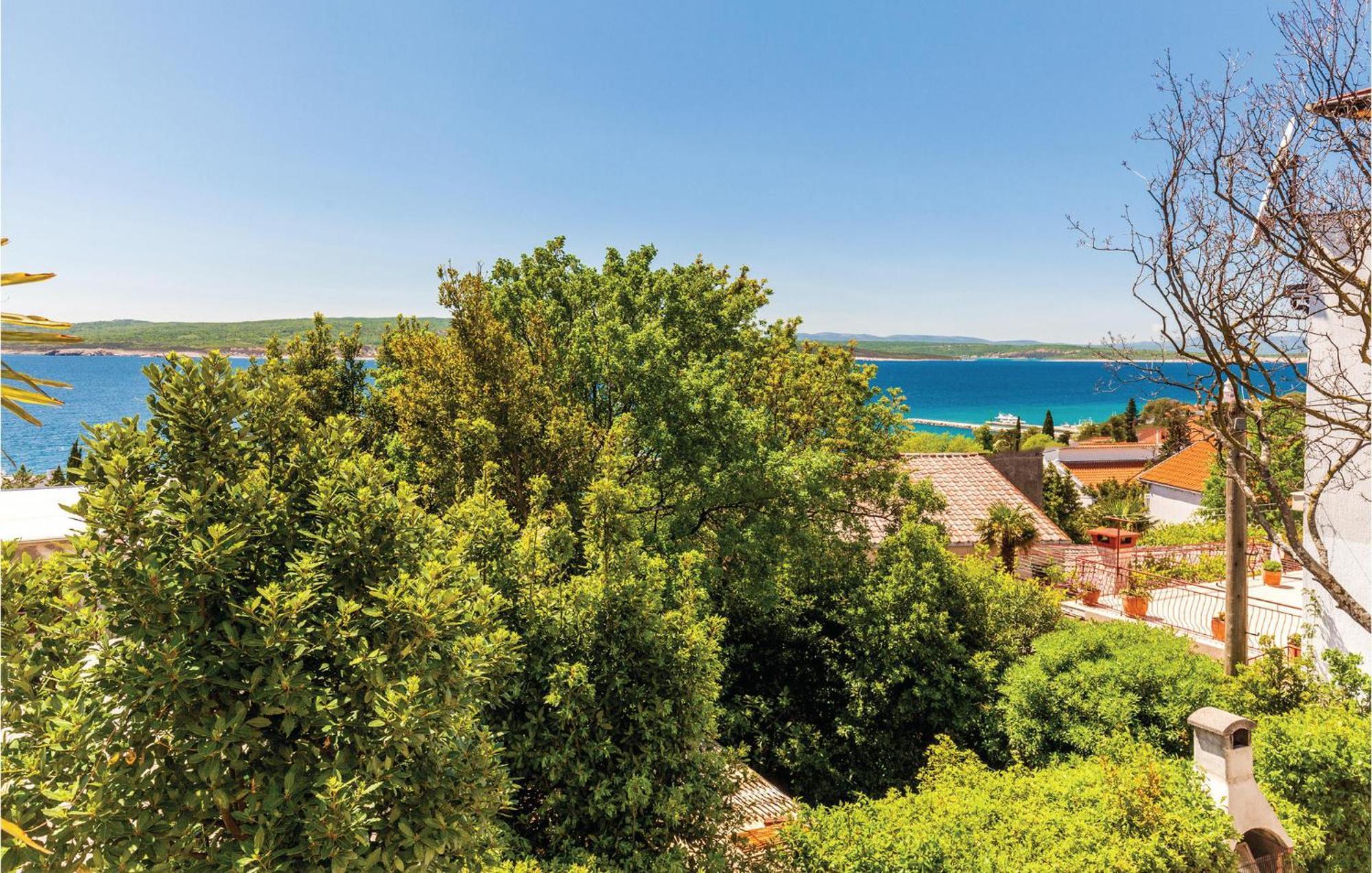 Beautiful Apartment In Crikvenica With Kitchen Buitenkant foto